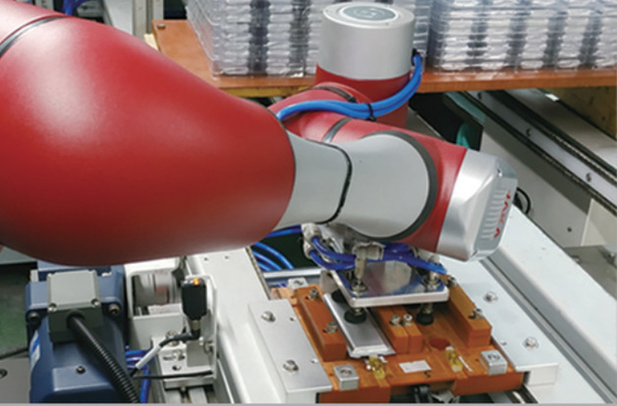 Onrobot RG6 6 Eksen 3kg Yük için Robot Tutucu İşbirlikçi Toplama ve Yerleştirme JAKA Zu 12 Robot