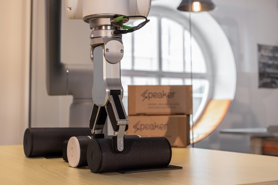 Onrobot RG6 Robot Kıskaçlı Esnek ve Yeni ABB GoFa CRB15000 Cobot