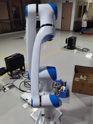 Çin Marka Eğitim Robotu CNGBS-G05 Cobot 6 Eksenli Onrobot RG6 Tutucu Cobot Pallerizer