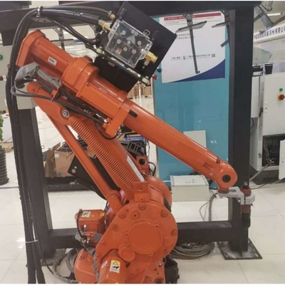 6 Eksenli Robotik Kol ABB IRB 1410 CNGBS Silah Temizleme İstasyonu ile Kaynak Robotu Otomasyon için
