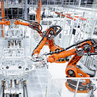 KUKA KR 240 R3330 CNGBS doğrusal rehber rayı ile paletleme robotu Otomatik Makine Faydalı Yük 240kg Robot kolu