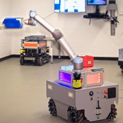 İşbirliği Robotu UR 16e 16KG Faydalı Yüklü Cobot Olarak Manipülatörün Vakum Emme Kupalarıyla