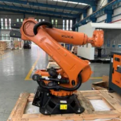 KUKA KR 210 R2700 Motor Montajı İçin CNGBS Doğrusal Rehberli Endüstriyel Robotlar