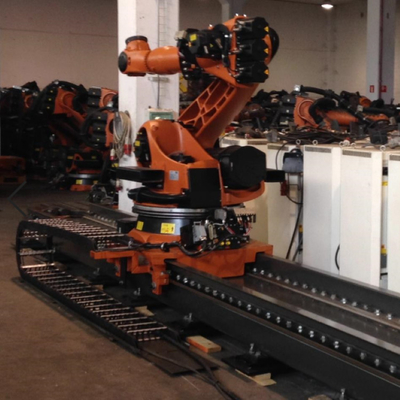 Kuka Robotik Kol 6 Eksenli KR 360 R2830 Otomatik Al ve Yerleştir Robotu İçin CNGBS Robotu Yakalayıcı ile