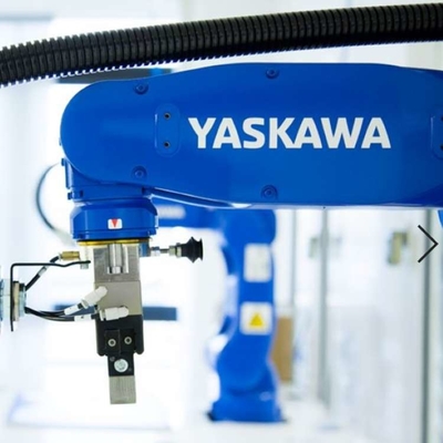 6 Eksenli Al ve Yerleştir Robotlar Kolu Yaskawa GP8 CNGBS Robotu Tutma ile Malzeme İşleme Robotu