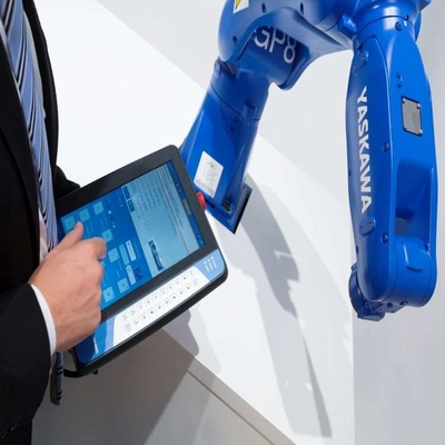 6 Eksenli Al ve Yerleştir Robotlar Kolu Yaskawa GP8 CNGBS Robotu Tutma ile Malzeme İşleme Robotu