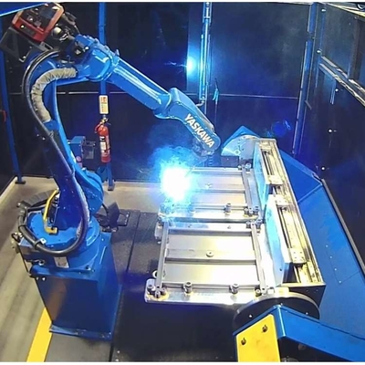 6 Eksenli Robot Kolları Yaskawa AR700 CNGBS Robot Yakalayıcı ile Birleştirilmiş