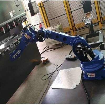 Endüstriyel Robotik Kol 6 Eksenli Yaskawa GP35L Otomatik İşleme Robotu için CNGBS Robotu Yakalayıcıyla