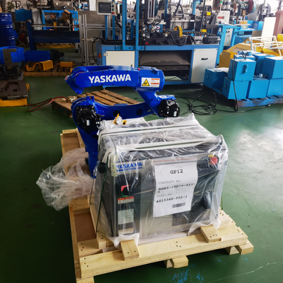 MOTOMAN GP12 OEM kaynak ekipmanları için CNGBS konumlandırıcı ile Yaskawa kaynak robot kolu
