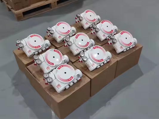 Pnömatik Kontrol Valfi Akış Servisi ile Doğruluk LOGIX 3200MD 520MD DIGITAL HART VALVE POSITIONER Stock Flowserve Valfları