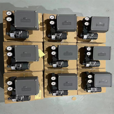 Fisher Aktüatörleri ve Fisher / Foxboro / Spirax Sarco / Neles / Flowserve Valve Pozisyonerleri ile Çinli Kontrol Valflerinin Büyük Depoları