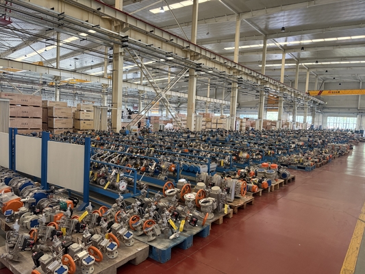 Çin Vana Gövdesi Fabrikası Üreticisi Özelleştirilmiş Emerson Fisher DVC2000 Dijital Vana Kontrol Cihazı 67CFR Regülatörleri Fisher Vanaları