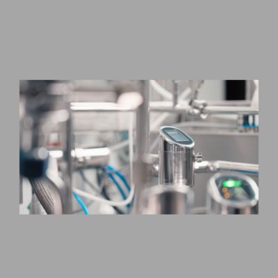 Endress+Hauser Proline Prowirl D 200 vorteks debimetre ve Cerabar PMP43 basınç transmitteri ile basınç düşürme ve sıcaklık istasyonu