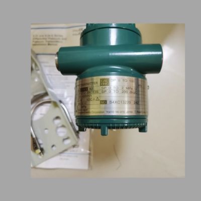 Yokogawa VY serisi vorteks debimetresi ve EJX serisi 910A çok değişkenli verici ile donatılmış basınç/akış kontrol sistemi