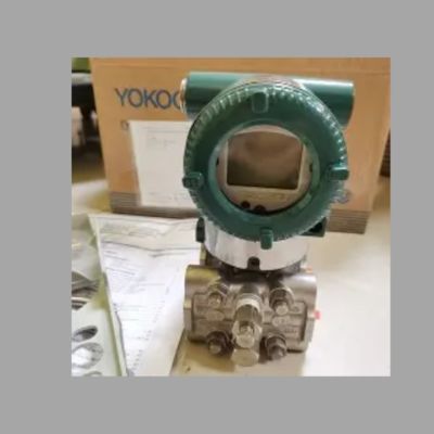 Yokogawa VY serisi vorteks debimetresi ve EJX serisi 910A çok değişkenli verici ile donatılmış basınç/akış kontrol sistemi
