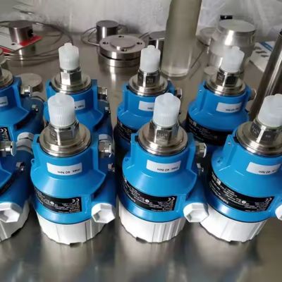 Endress Hauser PMC51 PMC71 PMP51 E+H Ceramic Metallic Diaphragm Absolute and Gauge Pressure Cerabar Pressure Transmitter
