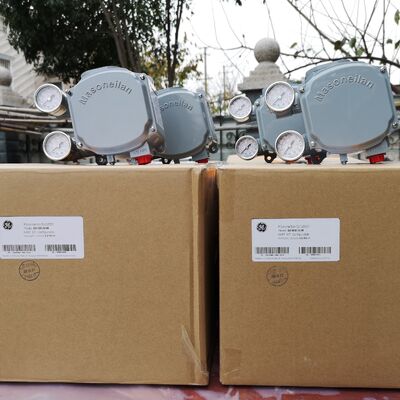 Masoneilan SVI1000G/IM manyetik geri bildirim fonksiyonu ile akıllı valf konumlandırıcı, Rotork Fairchild M22 pnevmatik rölesi ile eşleştirilmiştir