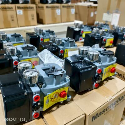Stokta bulunan Rotork Fairchild T7800 I/P dönüştürücü + Masoneilan SVI2 AP/SVI2 serisi SVI2AP-22123111 çift etkili akıllı valf pozisyoneri.
