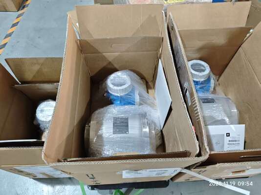 Endress Hauser Coriolis Akış Ölçer Promass F300 8F3B40-BBDMABDGAASAD4SAA2+AAEBZ1 Kimya Petrol Gaz Endüstrisi İçin Kararlı Ölçüm