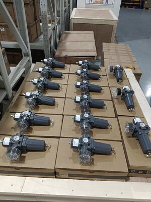 Çin Azbil AVP100/AVP102 Valve Positoner ve Fisher 67CFR-38VVP 67CF-1663-38597 Filtre Düzenleyicisi ile Pnömatik Kontrol Valfi