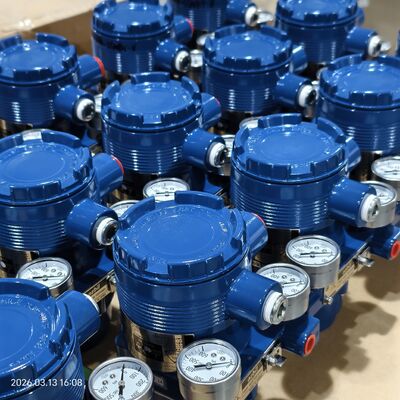 Azbil AVP300 Smart Valve Positioner with HART6 Communication 4-20 mA DC Input Signal and ±1.0% F.S. Accuracy for Pneumatic Control Valves