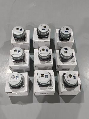 Brand New Neles Valmet Me Tso ND7000 ND9000 ND9103HX8T ND9206HE8T Pneumatic Smart Digital Valve Controller Positioner