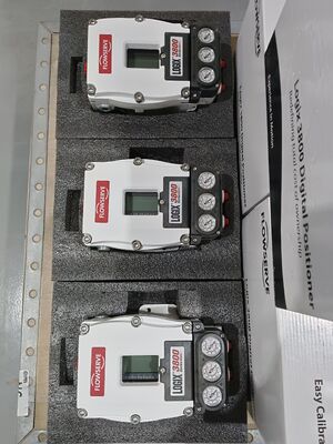 Stokta yeni Flowserve Logix 3800 3800E Dijital Pnömatik Valf Yerleştirici Kontrol Valf yedek parçaları