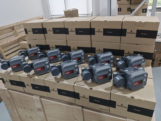 HART Communication Digital Valve Positioner with 4-20 mA DC Input Signal and NEMA 4X IP66 Enclosure Valve Positioner