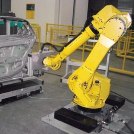 Endüstriyel Kaynak Fanuc Robot Kol M - 710 IC 20M Sarı Renk 6 Eksen Kontrol Cihazı