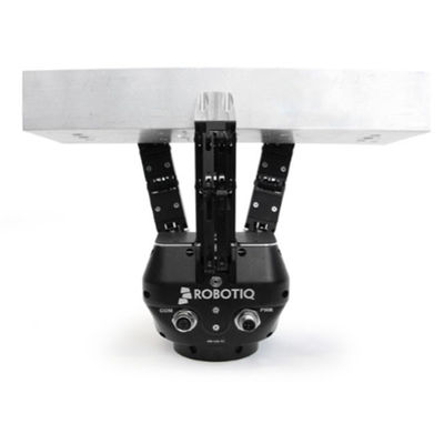 ROBOTIQ 3 parmaklı uyarlanabilir robot tutucu, toplama robotu için AUBO i5 işbirlikçi robot ile birleştirilmiş
