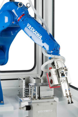 Yaskawa GP8 IP67 1.0KVA 727mm Altı Eksenli Robot Kol