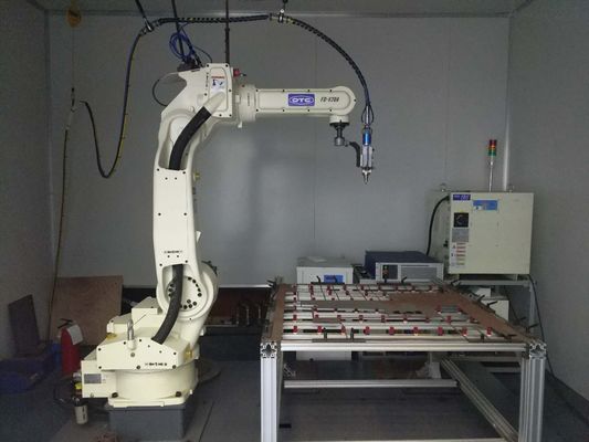 robot kaynak iş istasyonu FD-V25 ark kaynağı için 6 eksenli robot, OTC için malzeme taşıma otomatik kaynak robotu