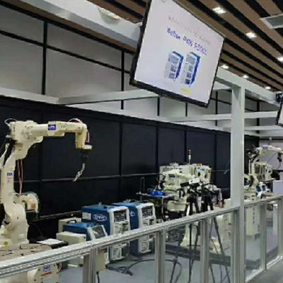 Mig kaynağı için DM350 DM500 kaynak makinesi ile 6 eksenli robot kol OTC FD-B6L kaynak robotu çözümü