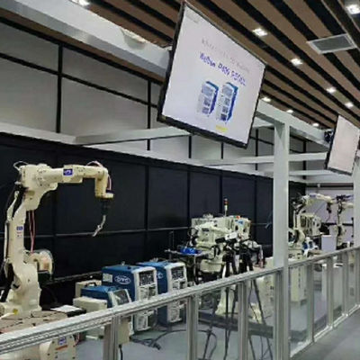 kaynak robotu OTC FD-B4S 7 eksen robot kolu kaynak oynatma yükü 4kg ve mig kaynak robotu olarak 1.4m'ye ulaşıyor