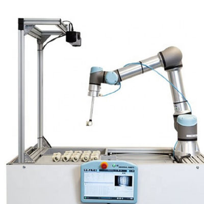 6 eksenli cobot ve maxmium'a sahip ortak robot UR10e, mig kaynak robotu için 1300 mm'ye ve 10 kg oynatma yüküne ulaşır