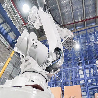 6 Eksen IRB6700 1525kg Yük 300kg Erişim 2700mm Freze Robotu