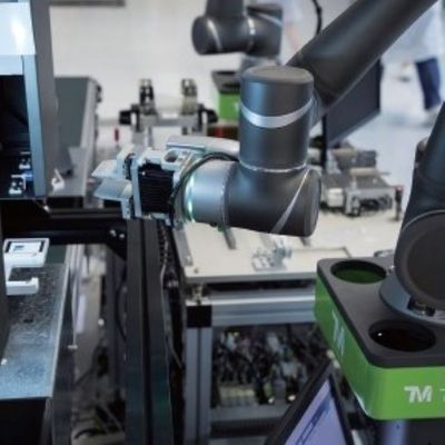 6 Eksen Otomasyon Endüstriyel Robotik Kol The Tm5 Collaborative Robot