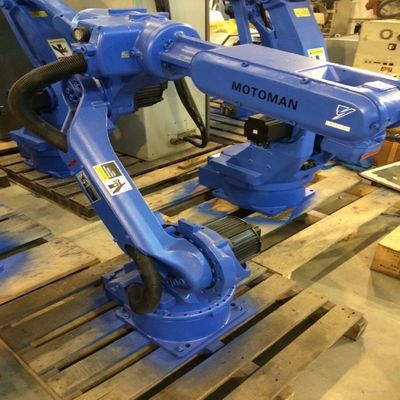 Paletleme Robotu İçin Kullanılan Motoman GP7 6 Eksenli Endüstriyel Robot Kol