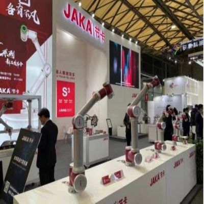 Otomatik Kaynak Robotu İçin 6 Eksenli Robotik Kol JAKA Zu 12 Cobot Robot