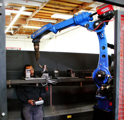 Robot Kol 6 Eksenli Motoman AR2010 Kaynak Manipülatörleri Ve Kaynak Robot Kolu Olarak Kullanılan 2010MM Reach ile