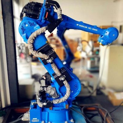 Toplama ve Yerleştirme İçin Malzeme Taşıma Ekipmanının Robot Kolu ve Endüstriyel Robotu