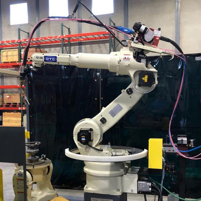 Otomatik Endüstriyel Robot 6 Eksen FD-V8L ARC Kaynakçıları DM350 MIG Kaynak Makinesi