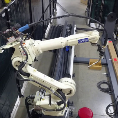 6 Eksen Robotik Kaynak Kolu FD-V8L Diğer ARC Kaynakçılar DM500 Robot Kaynak İstasyonu