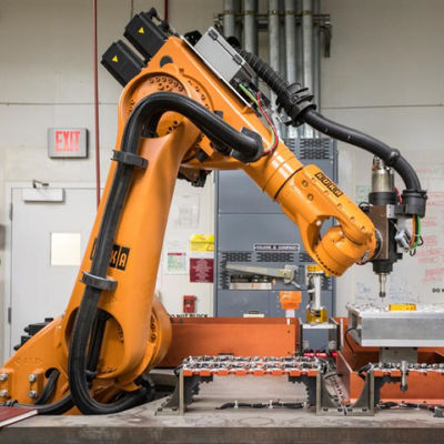 6 Eksenli Endüstriyel Robotik Kol KR 500 R2830 Taşıma Robotu İçin Alma ve Yerleştirme