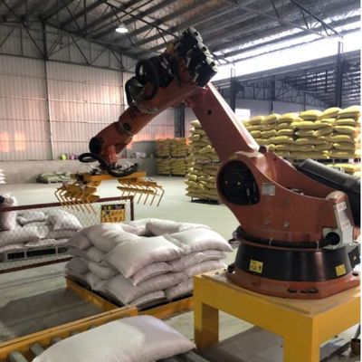 5 Eksen Manipülatörlü Robotik Kol KR 470 PA'yı Endüstriyel Robot Olarak Kullanma