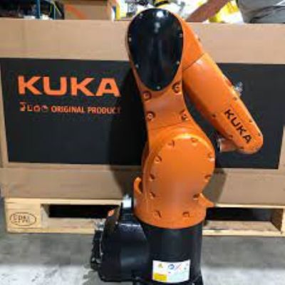Otomatik Kaynak Robotu KR 6 R700 6 Eksen Robotik Kaynak Robotu Kaynak Makinesi