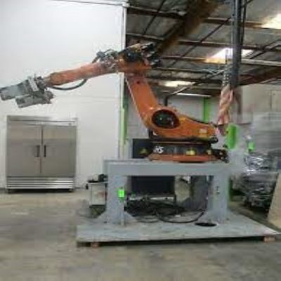Otomatik Kaynak Robotu KR 6 R700 6 Eksen Robotik Kaynak Robotu Kaynak Makinesi