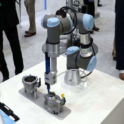 İşbirlikçi Robot UR Robot UR3e Görsel Sıralama Cobot için 6 Eksenli Robotik Kol