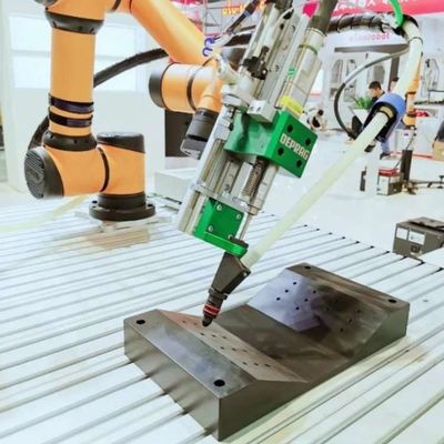 Cobot AUBO I16 İşbirlikçi Robot Olarak Yükleme Ve Boşaltma İçin 6 Eksen