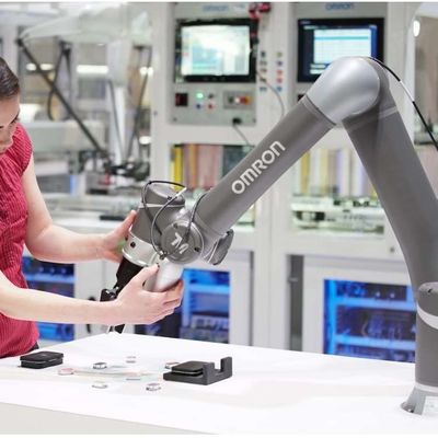 İşbirlikçi Robot 6 Eksen TM14 Yükleme Boşaltma Olarak Alma ve Yerleştirme Robotu
